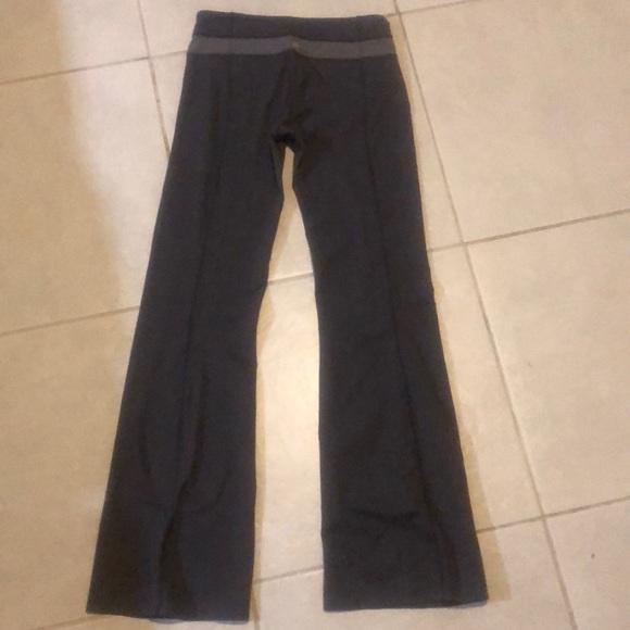 lululemon athletica Pants - Lululemon athletica leggings Sz 6 flare